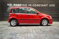 Fiat introduce Panda Sporting