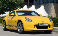 Nissan 370z puts other coupes in the shade