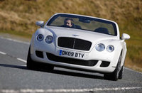 Bentley proud to drive with the Pageant of Power 
