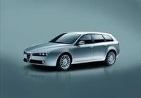 World previews Alfa 159 Sportwagon and Alfa Spider