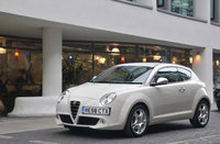 Alfa Romeo bucks sales trend