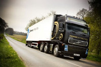 Dennis Distribution celebrates with unique livery Volvo FH