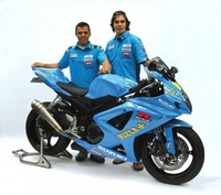 Team Rizla Suzuki Moto GP replica unveiled