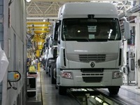 A new record: 300 vehicles manufactured in a single day A new record: 300 vehicles manufactured in a single day