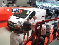 Average used van values plateau