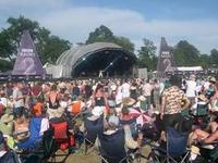 Supergrass & Madness Headline GuilFest 07