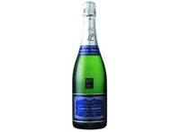 A Summer Champagne Cocktail That Won’t Spoil Your Bikini Body