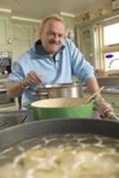 Celebrity Chef Cooks Somerset Curry Dish
