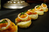Top 10 ultimate dinner party faux-pas