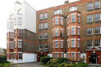 A room with a view in Chiswick
