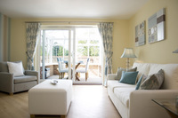 Courtyard homes within easy reach of London