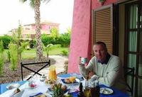Ian Botham finds ‘the perfect retreat’ in the desert