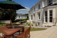 Lansdowne Court reveals its charms