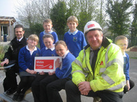 Site manager teaches kids site safety
