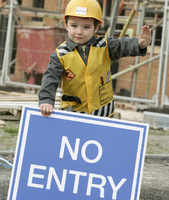 Kids warned to take care around building sites