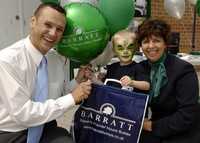 Barratt Homes lends a hand at community picnic in Bristol