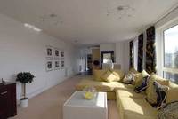 Rooms with a waterside view in Gravesend