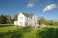Home at the heart of fantastic countryside