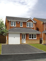 First homes now available at Farriers Keep