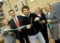 Emmerdale star opens showhome at Greenroyd Mill