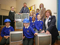 David Wilson Homes makes TV donation to Leeds school
