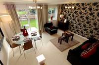 New homes in Rugby enjoy glam look