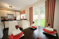 Pre-show home prices at Lyons Park