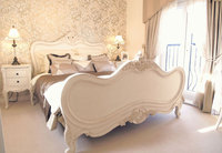 Buyers move on up at Moorcroft