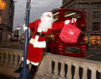 Chicago wishes Londoners a Happy Christmas