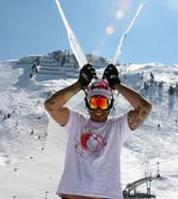 Party on the piste: Snowbombing 2007