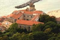 Suite success for castle on the beach
