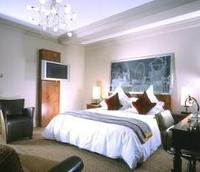 Hilton offers special packages for exclusive London events