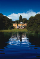 Hotel puts the romance back into motoring