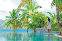 Seychelles resort closes for luxury revamp