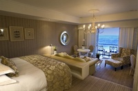 Pampering for parents-to-be at luxury Cape Town resort
