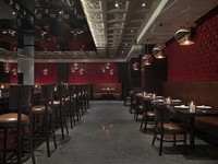 Beijing hotel opens gourmet burger bar
