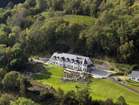 Get intimate at Loch Ness Lodge