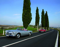 Share the Nostalgic experience with your loved one