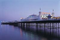 Enjoy a romantic rendez-vous by the coast