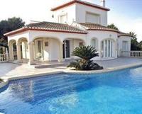 Holiday home rental specialist offers big holiday savings