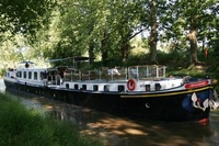 Tour Burgundy by barge 
