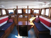 A holiday afloat for family harmony A holiday afloat for family harmony