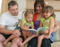 Book giveaway puts reading on the holiday agenda