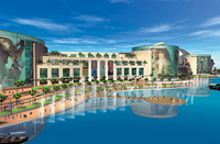 World’s largest shopping mall to open in Dubai 