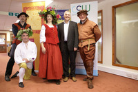 Shakespeare Country staff raise money for Macmillan
