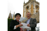 US travel agents deliver donation to the Holy Trinity Church
