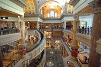 Bag a bargain – Las Vegas style