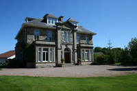 An exceptional property on the Moray Firth