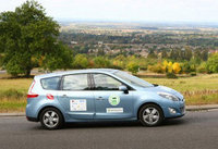Renault’s Grand Scenic shines in MPG Marathon 2009