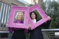 Laurence Llewelyn-Bowen searches for the picture of motherhood